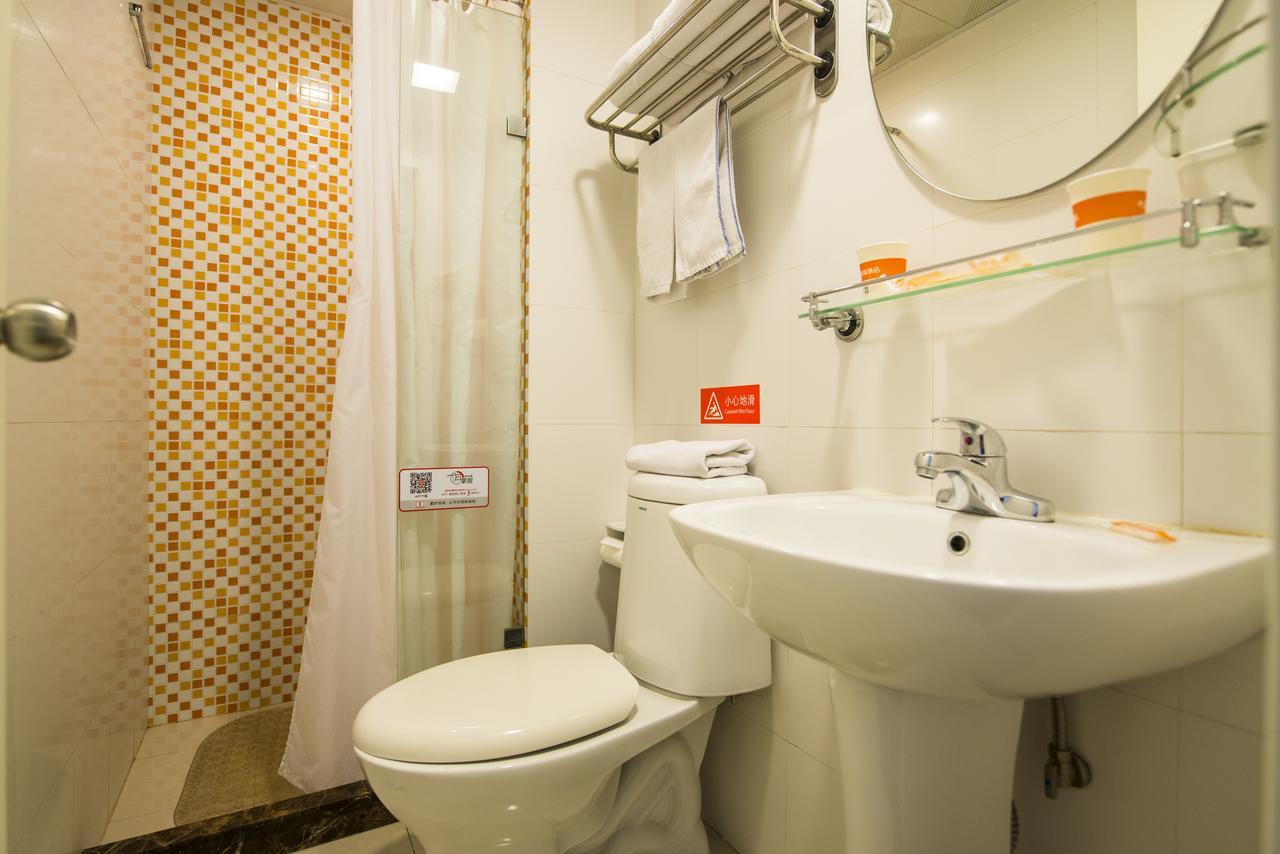 Home Inn Shanghai Daning International Guangzhong Road Circus City Kültér fotó